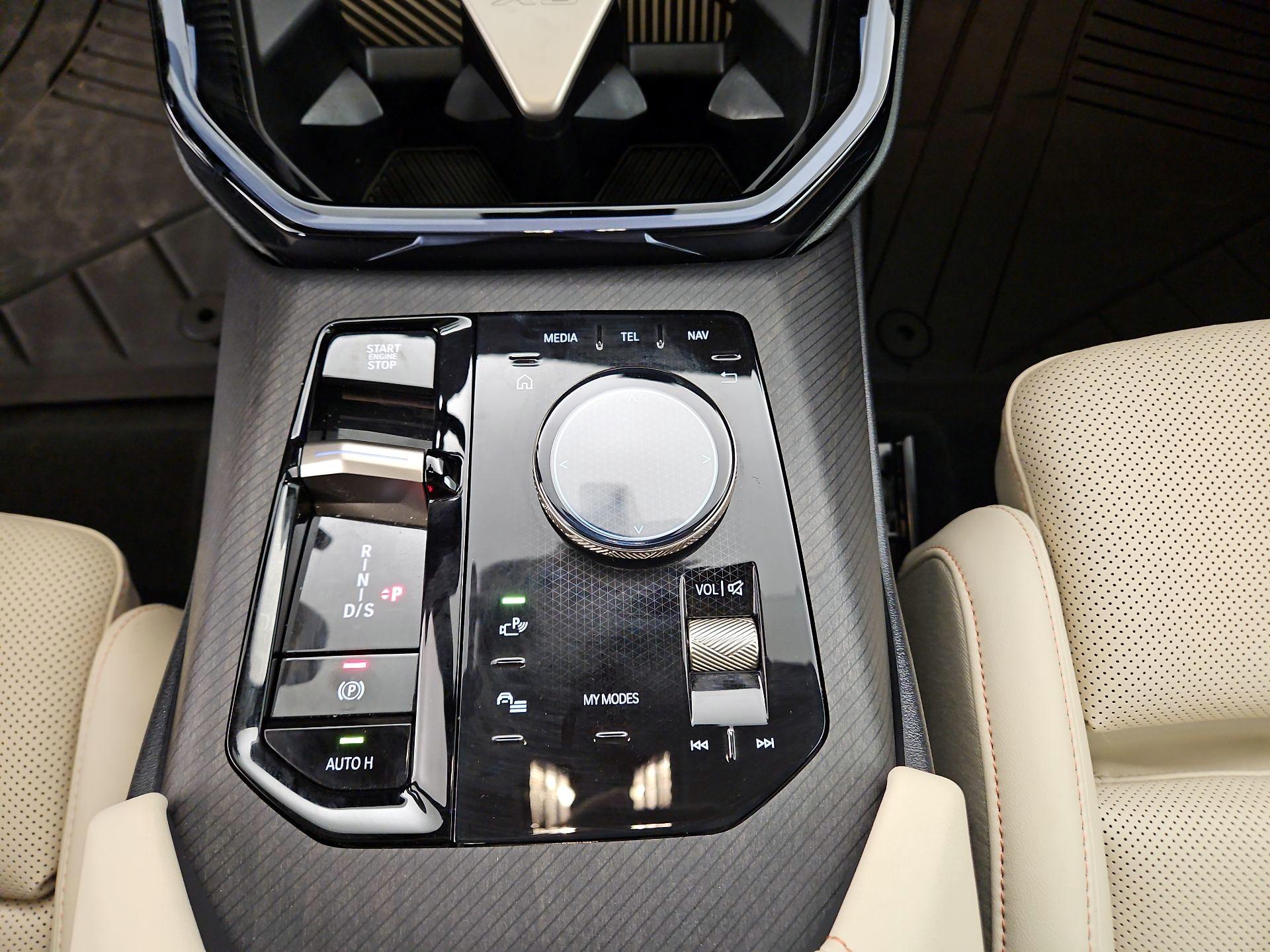 Thumbnail: 2025 BMW X3 - 17