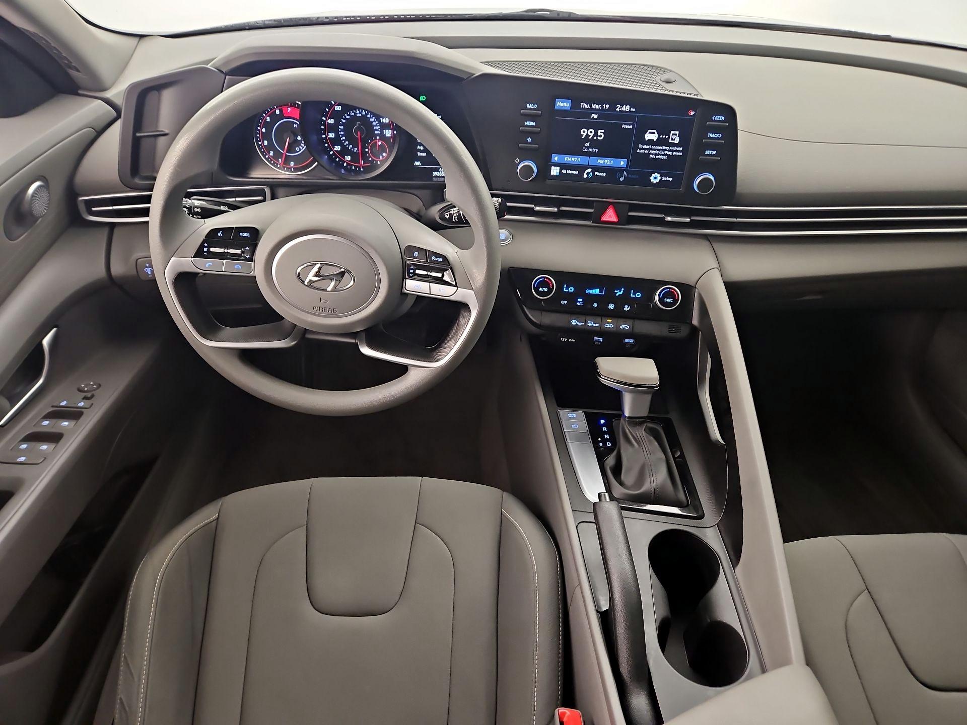 Thumbnail: 2023 Hyundai Elantra - 9