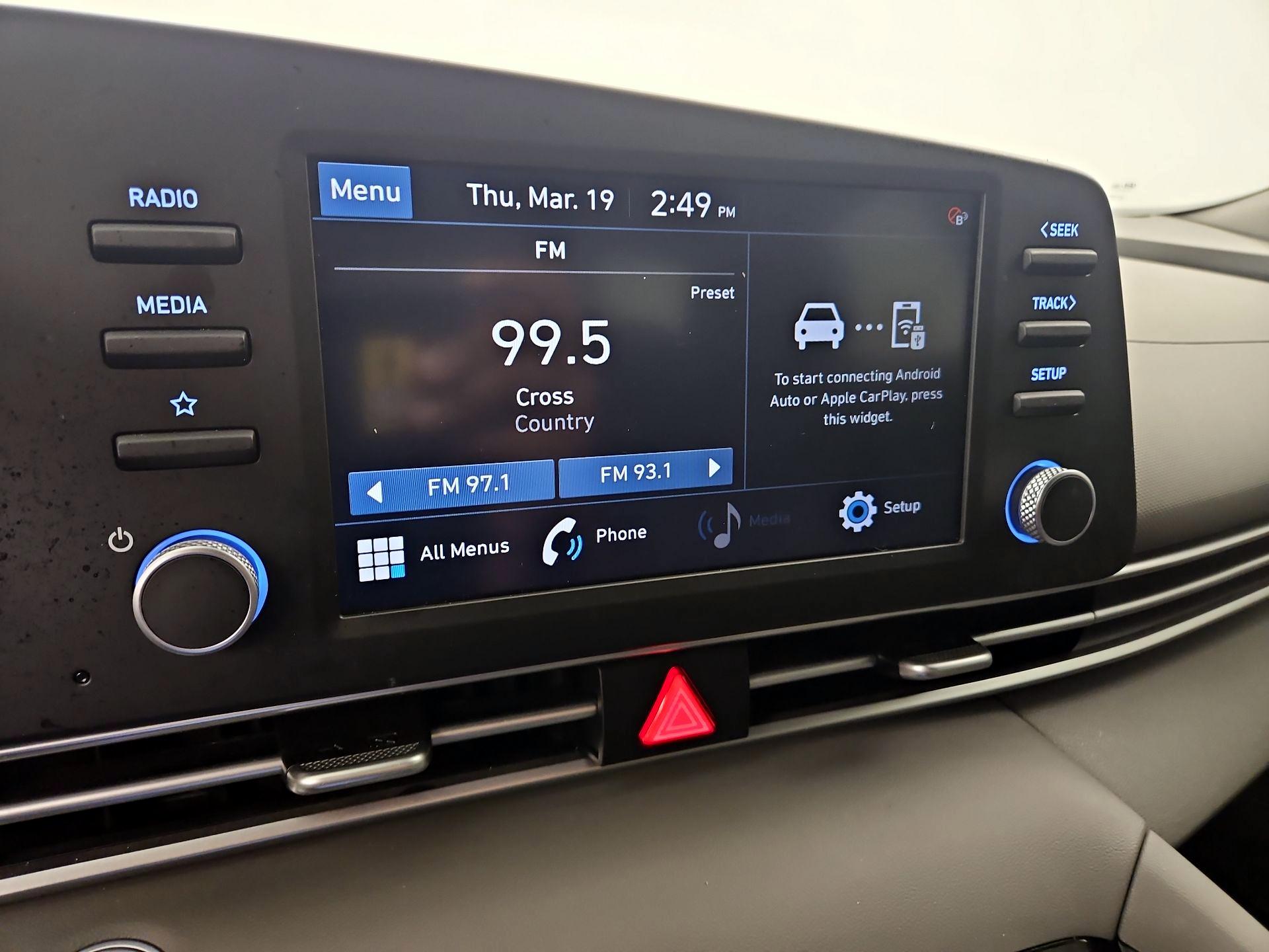 Thumbnail: 2023 Hyundai Elantra - 15