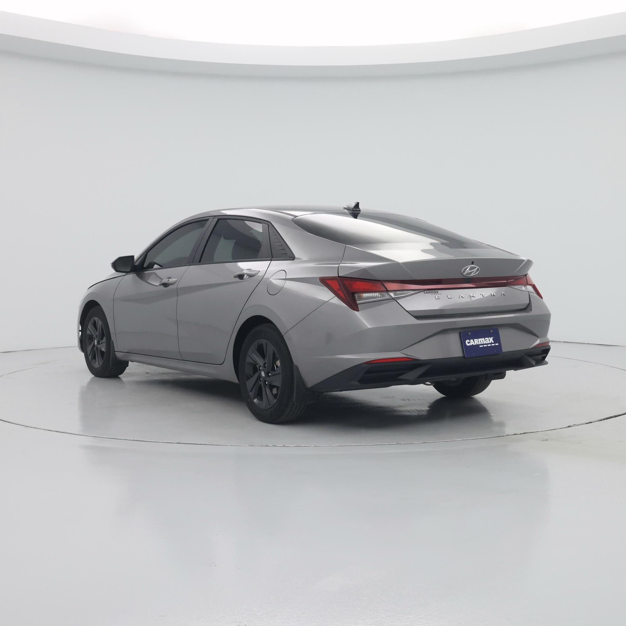 Thumbnail: 2023 Hyundai Elantra - 2