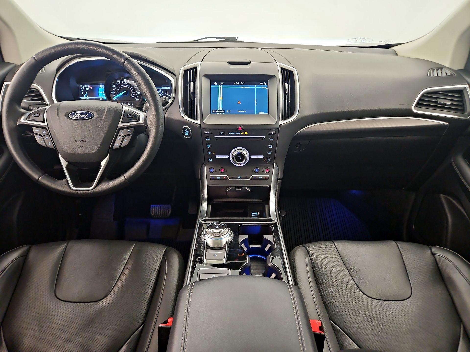 Thumbnail: 2019 Ford Edge - 9