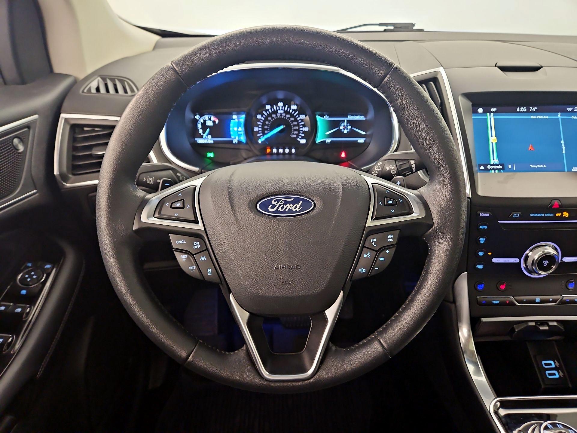 Thumbnail: 2019 Ford Edge - 10