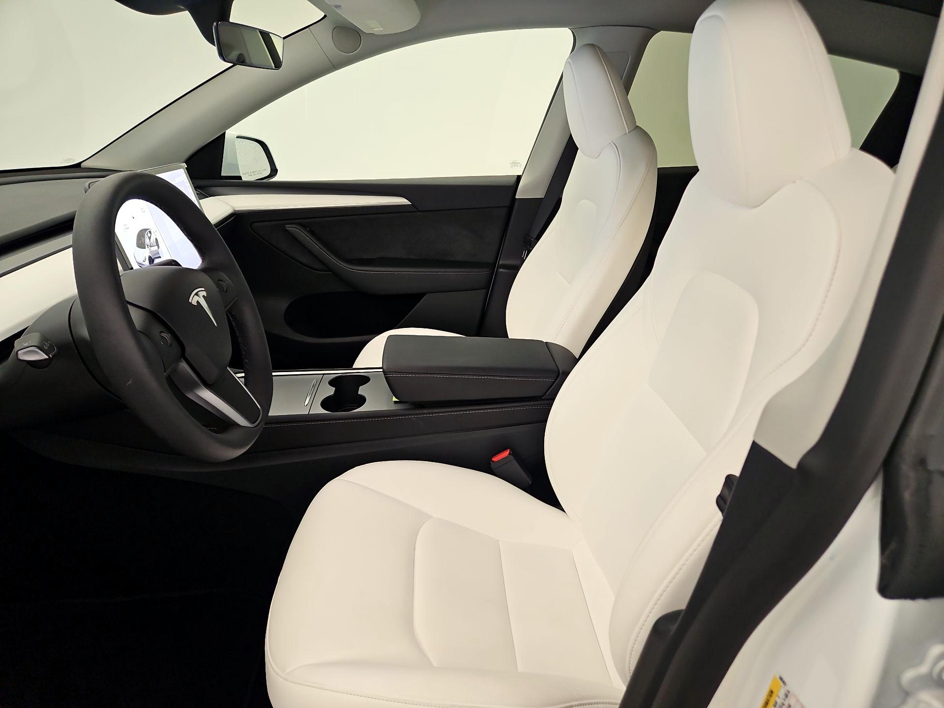 Thumbnail: 2025 Tesla Model Y - 11