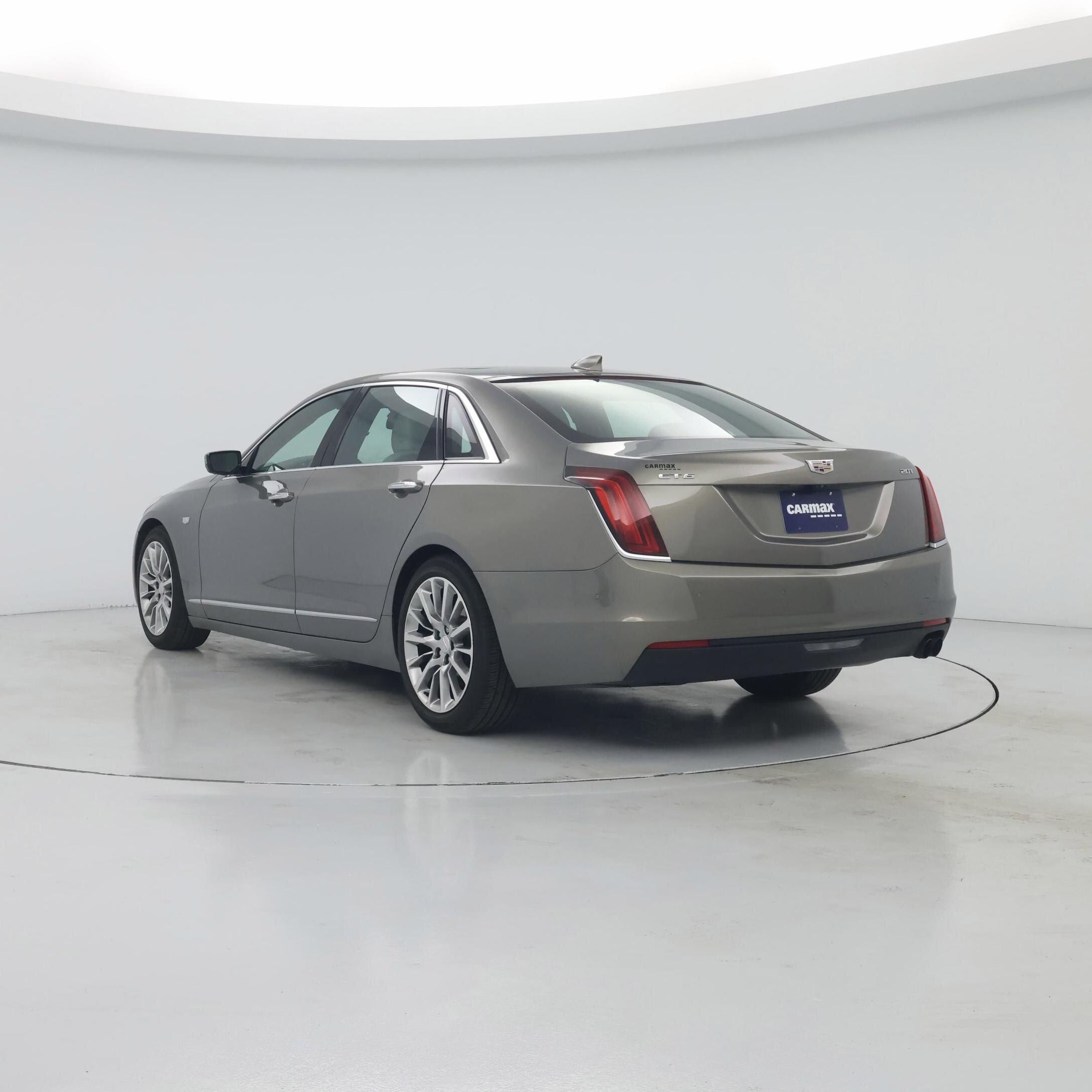 Thumbnail: 2017 Cadillac CT6 - 2