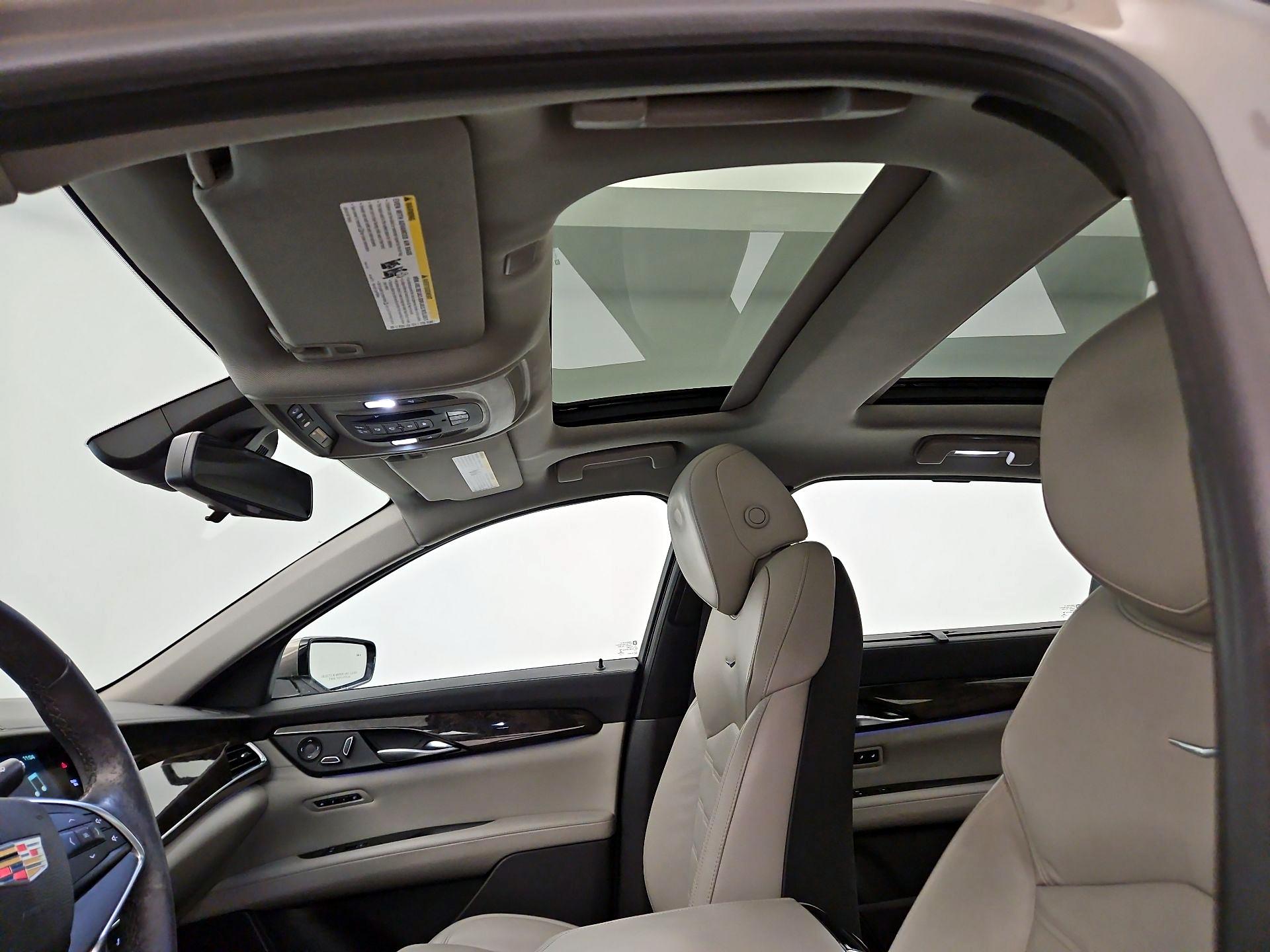 Thumbnail: 2017 Cadillac CT6 - 20