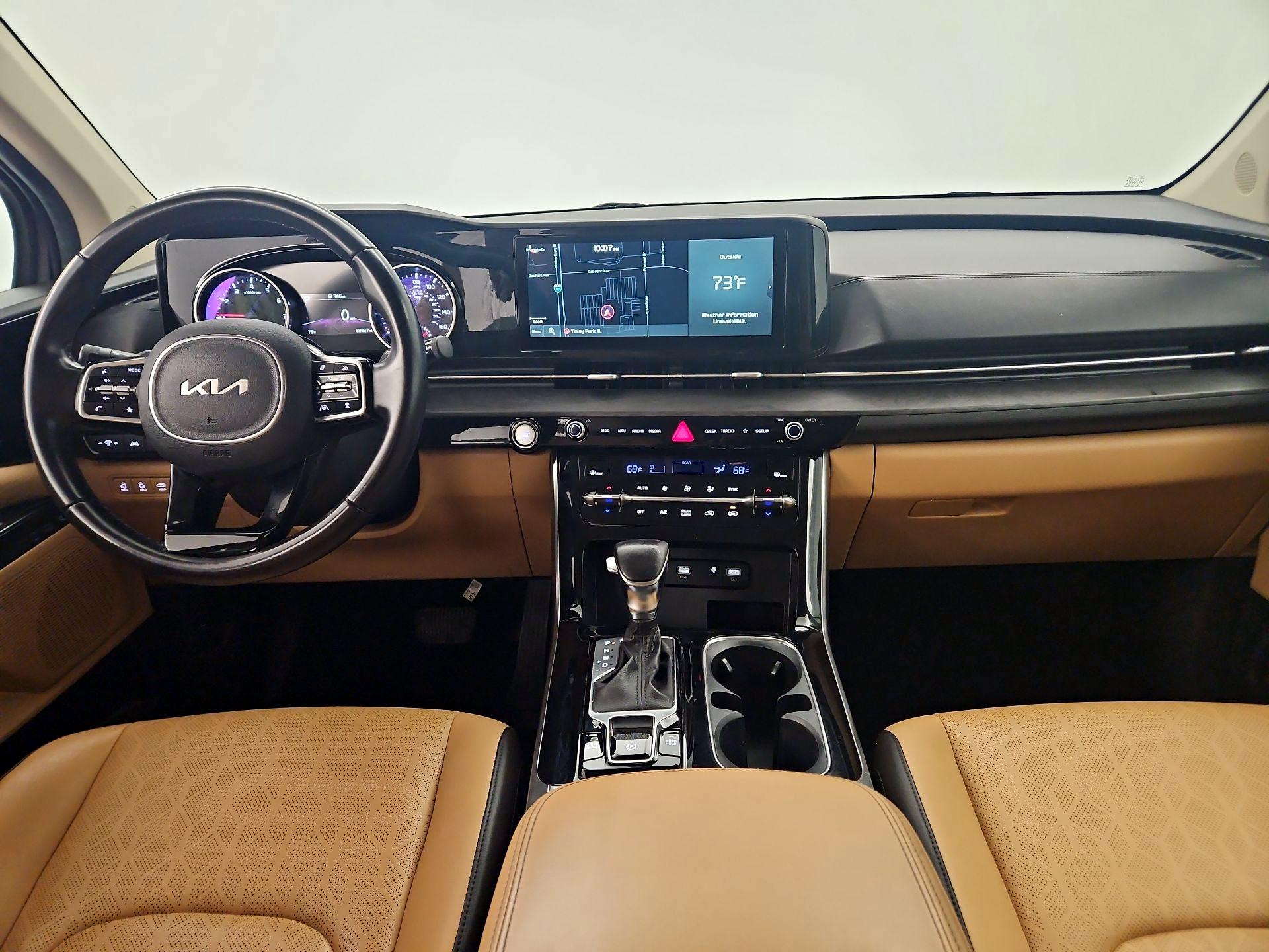 Thumbnail: 2022 Kia Carnival - 9