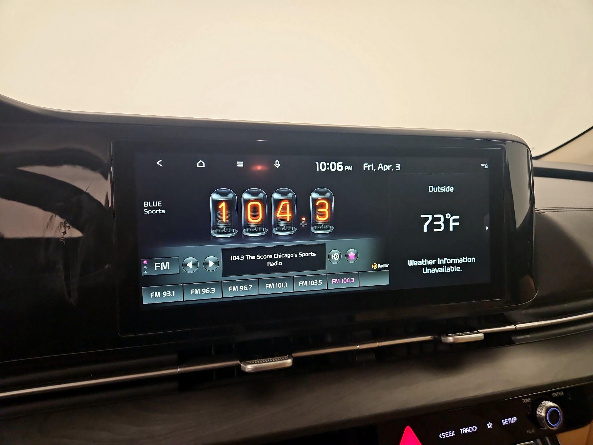 Thumbnail: 2022 Kia Carnival - 16