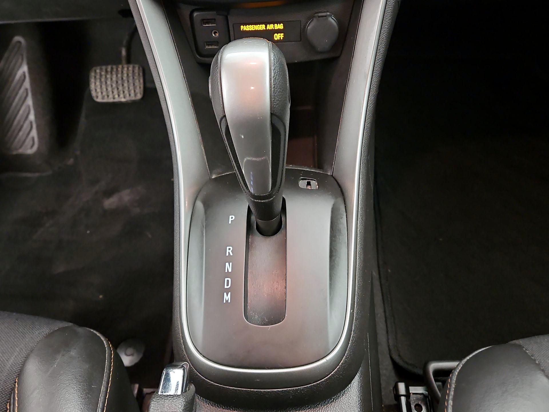 Thumbnail: 2017 Chevrolet Trax - 17