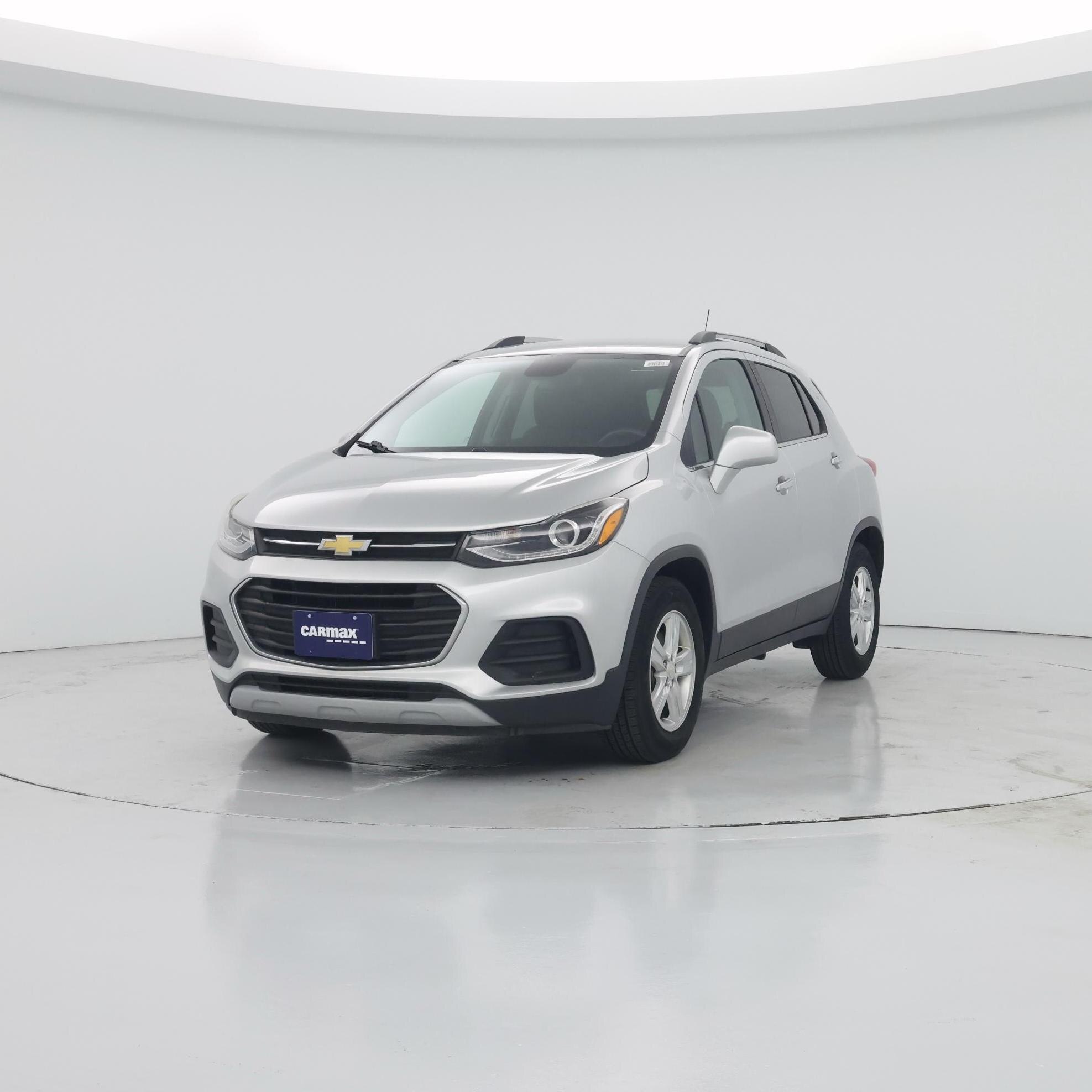 Thumbnail: 2017 Chevrolet Trax - 4