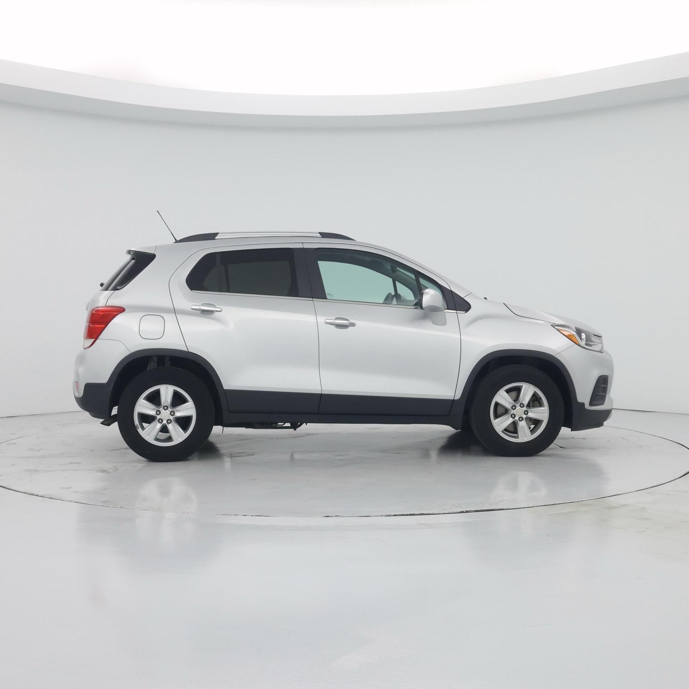 Thumbnail: 2017 Chevrolet Trax - 7