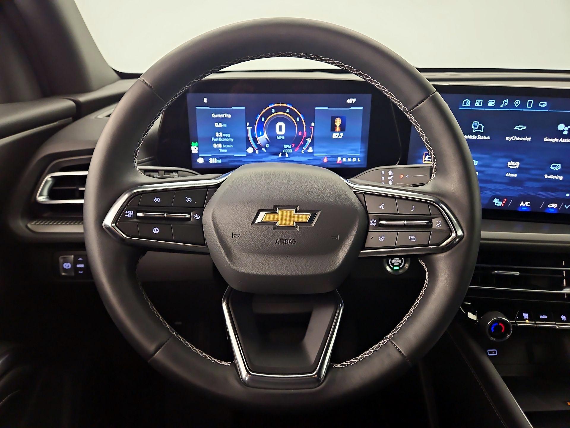 Thumbnail: 2025 Chevrolet Traverse - 10