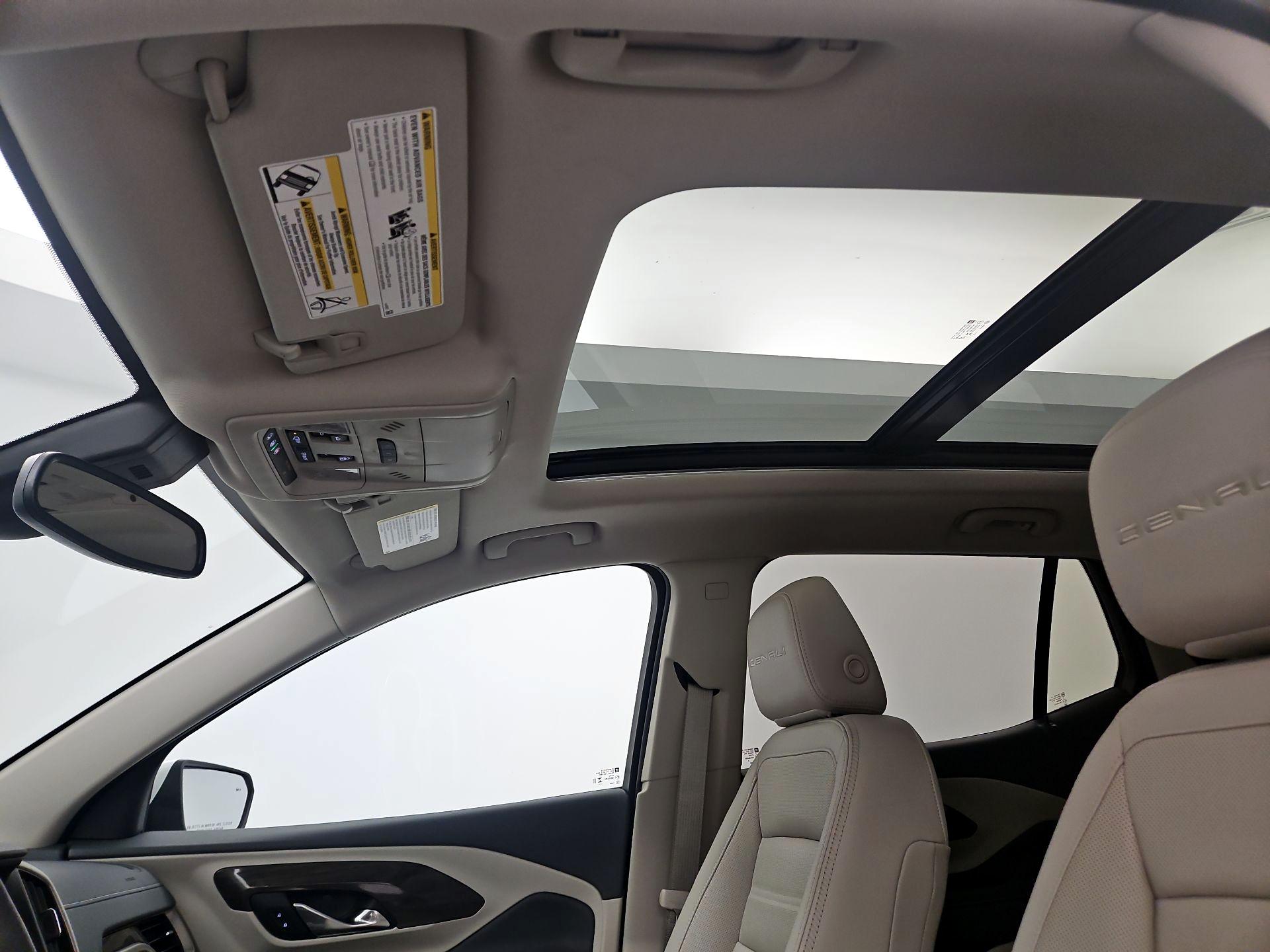 Thumbnail: 2024 GMC Terrain - 20