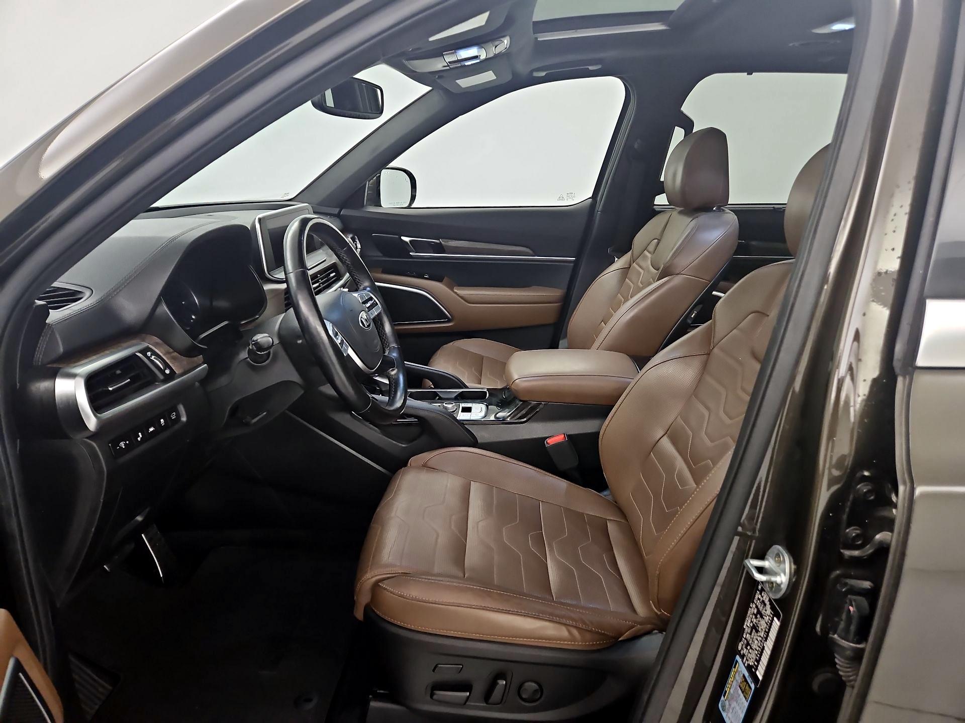 Thumbnail: 2020 Kia Telluride - 11