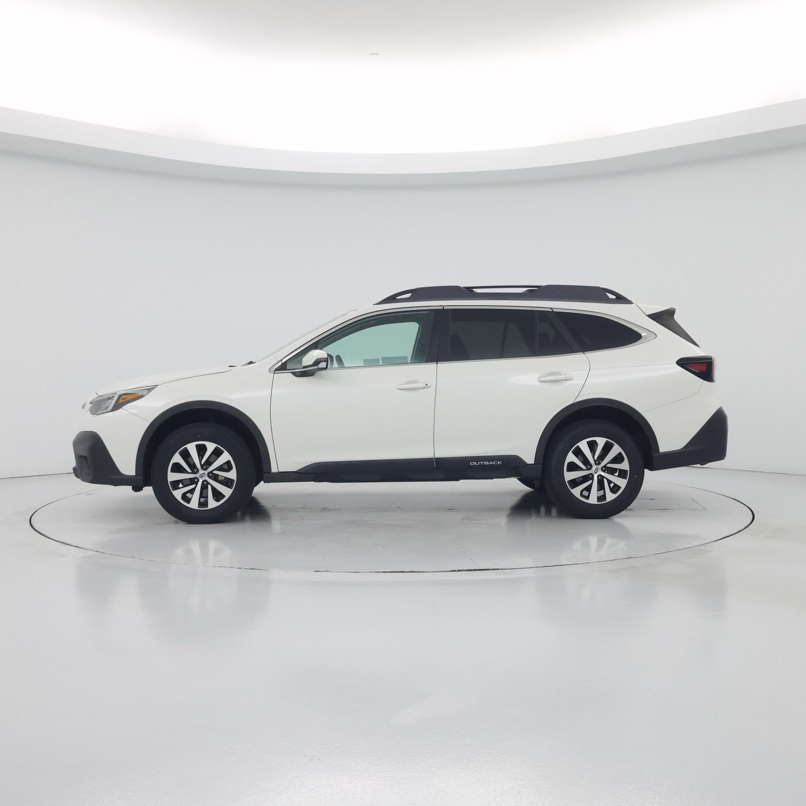 Thumbnail: 2021 Subaru Outback - 3