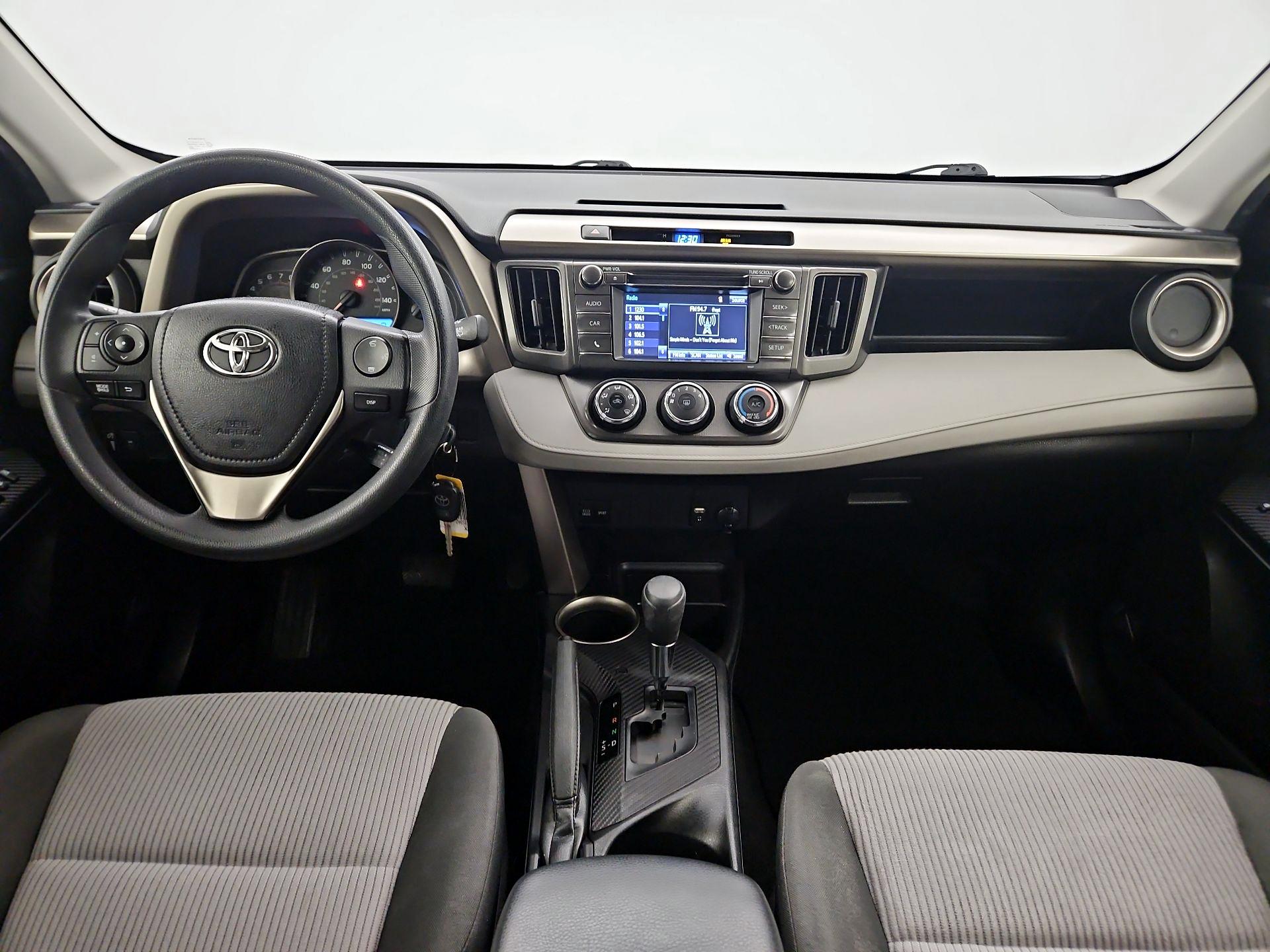 Thumbnail: 2014 Toyota RAV4 - 9