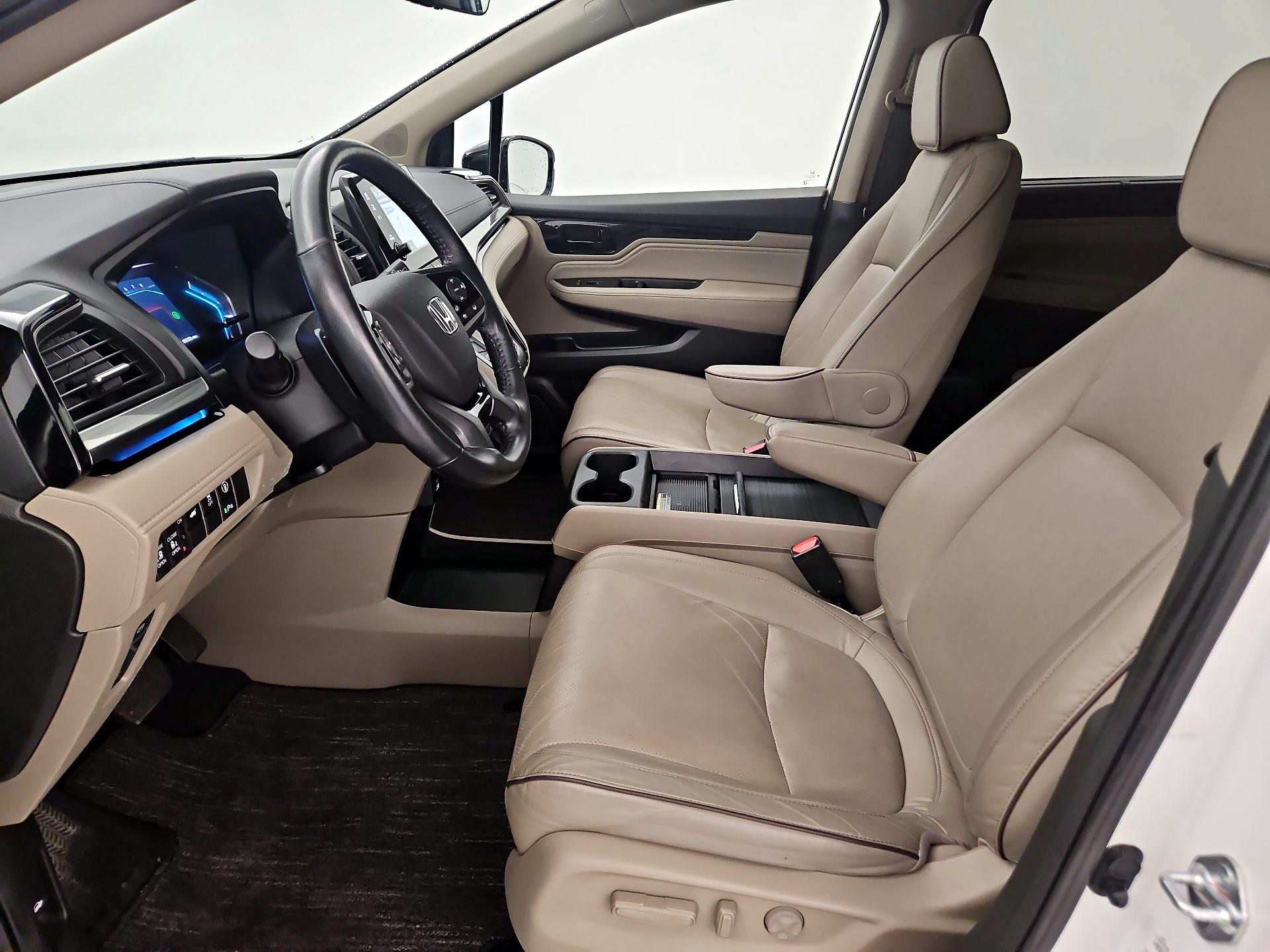 Thumbnail: 2022 Honda Odyssey - 11