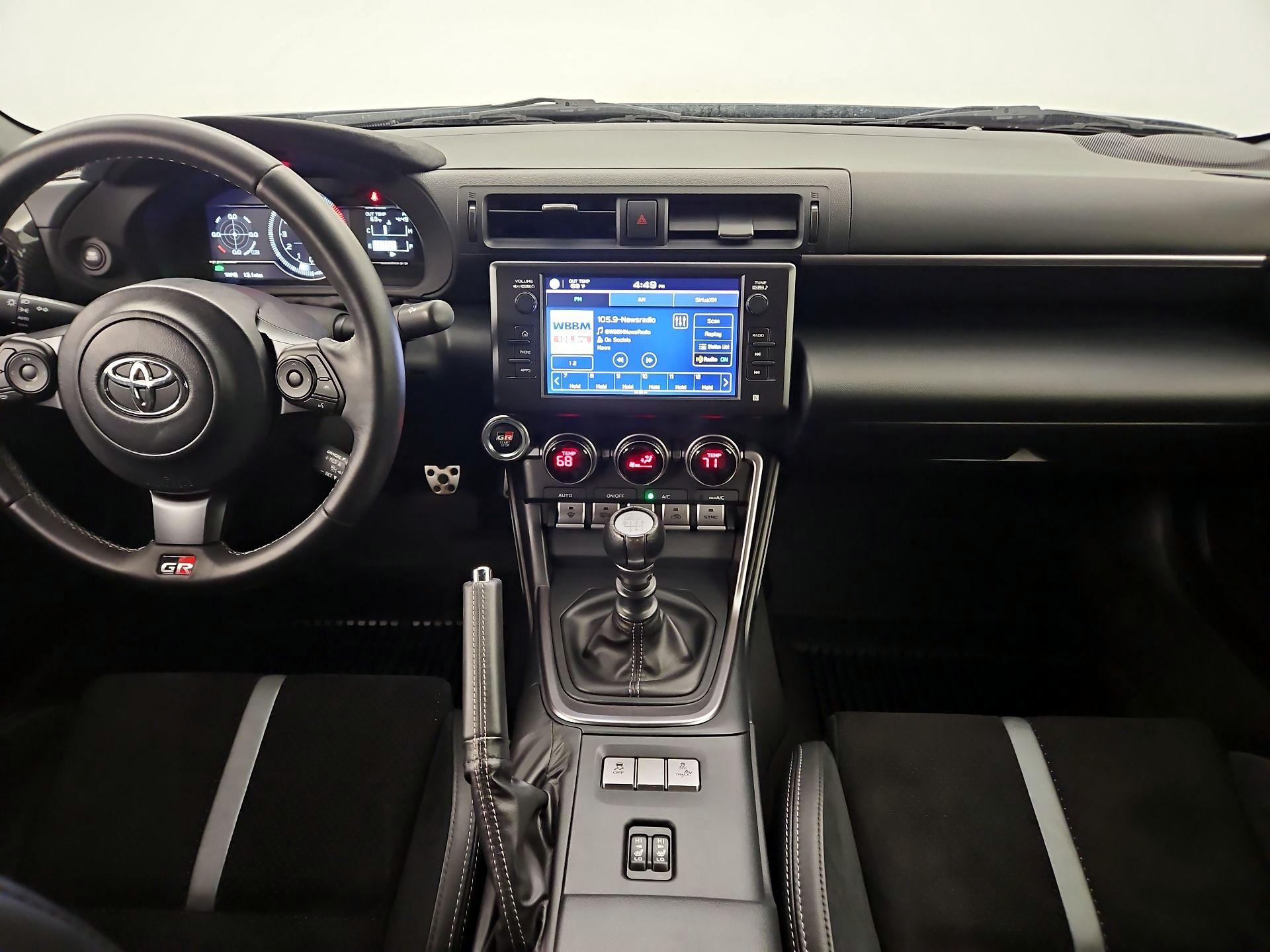 Thumbnail: 2024 Toyota GR86 - 9