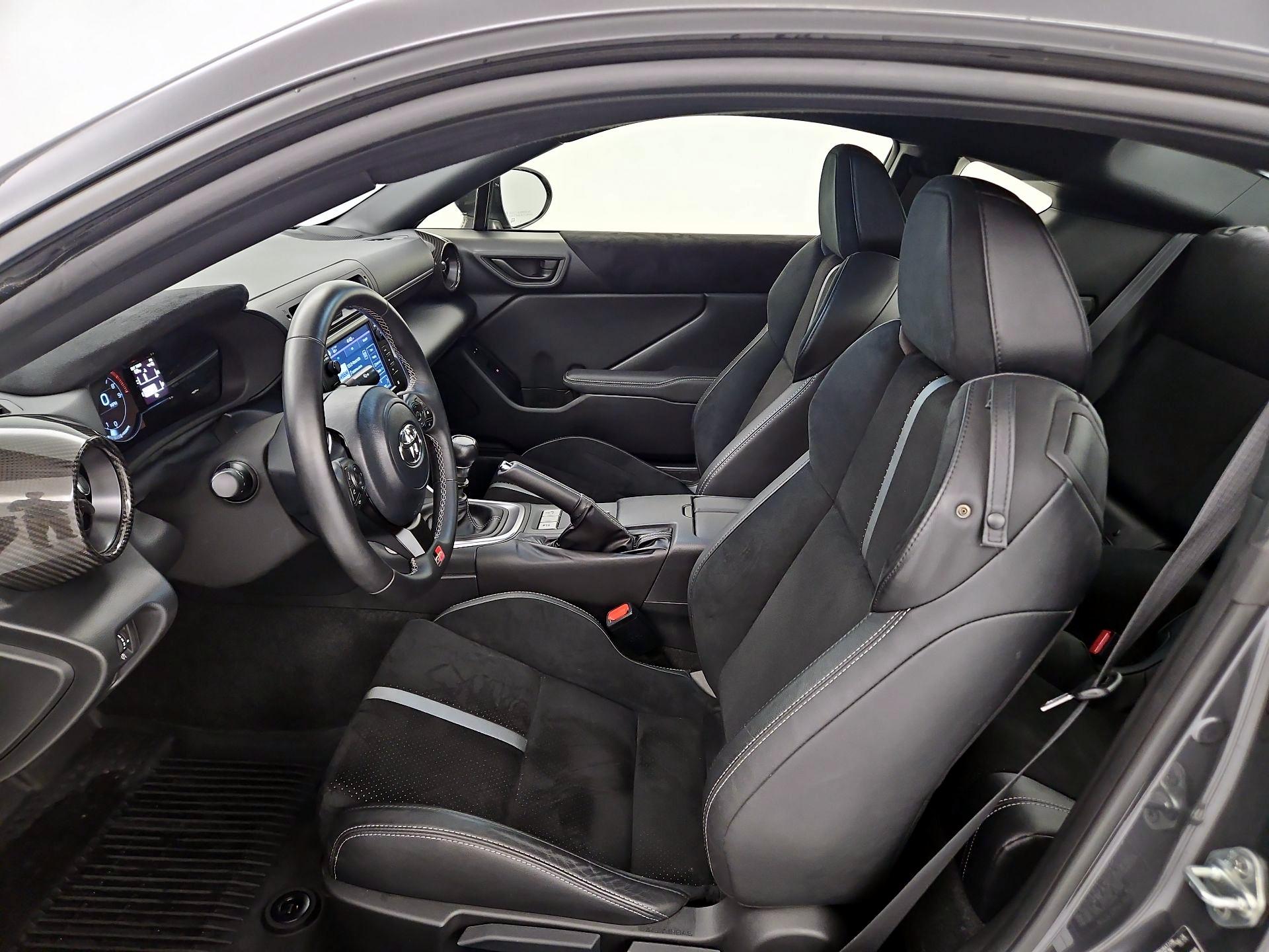 Thumbnail: 2024 Toyota GR86 - 11