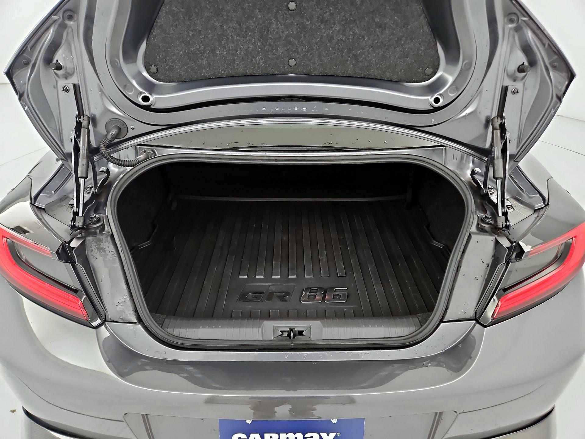 Thumbnail: 2024 Toyota GR86 - 19