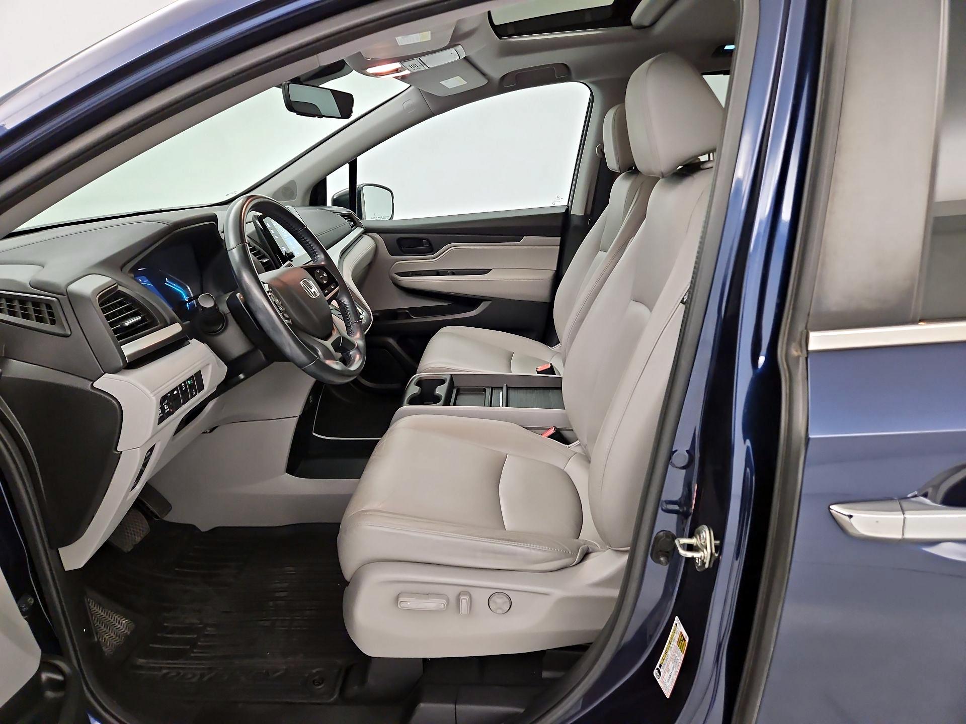 Thumbnail: 2018 Honda Odyssey - 11