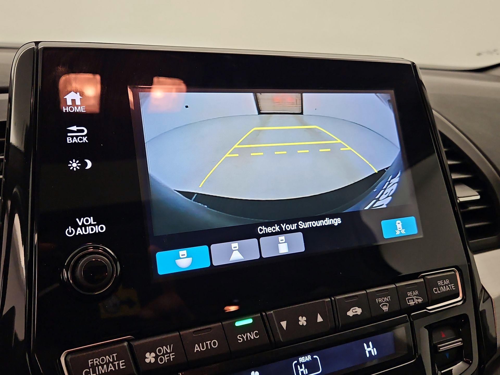 Thumbnail: 2018 Honda Odyssey - 14