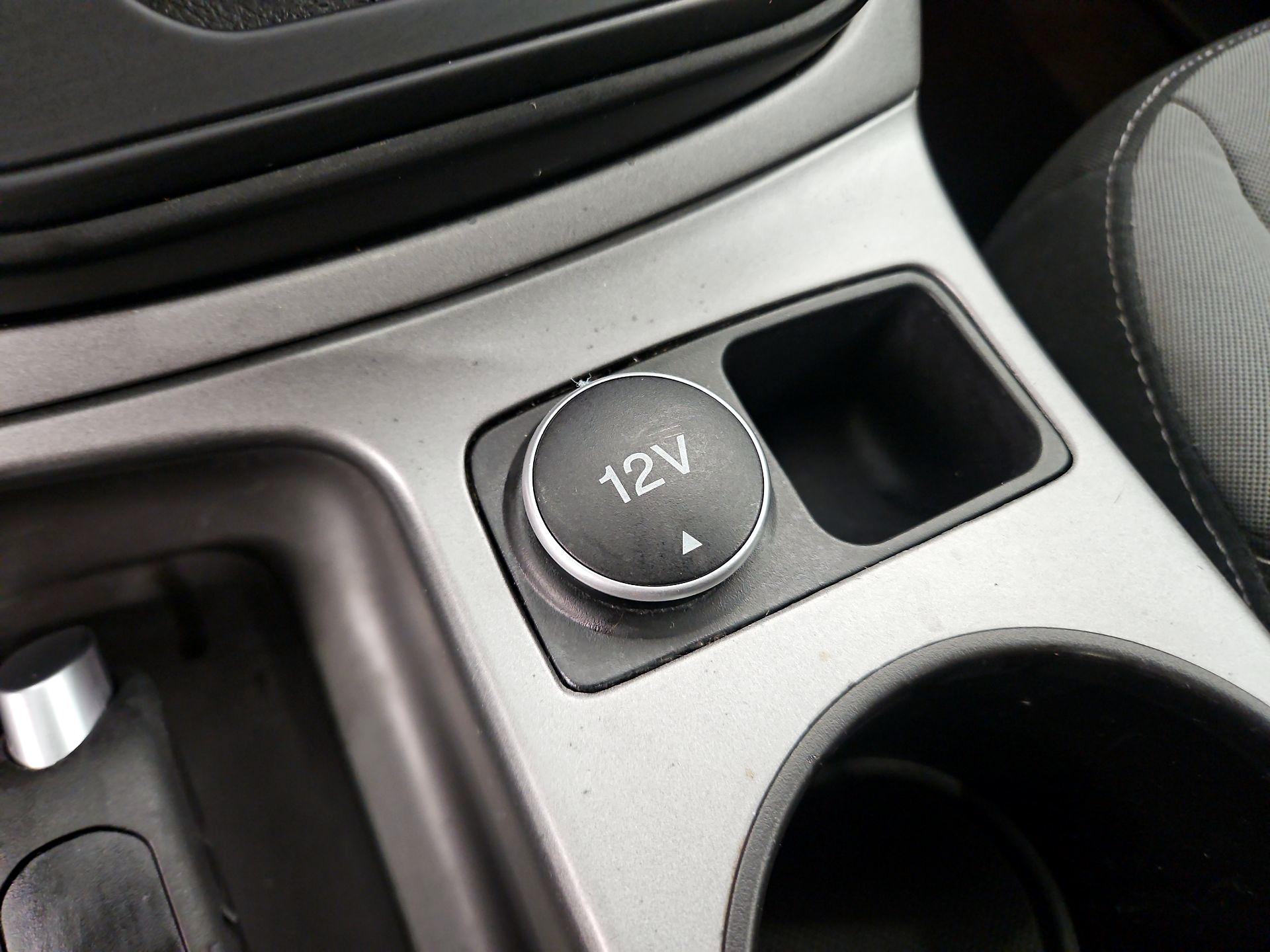Thumbnail: 2014 Ford Escape - 18