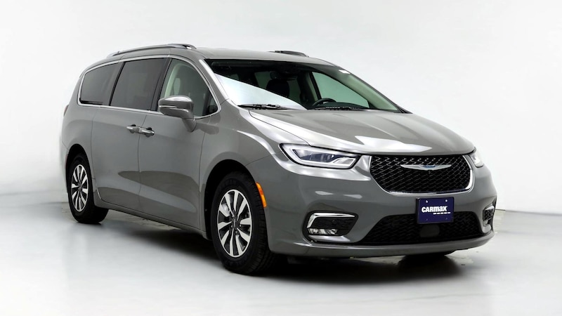 2021 Chrysler Pacifica Hybrid Touring L Hero Image