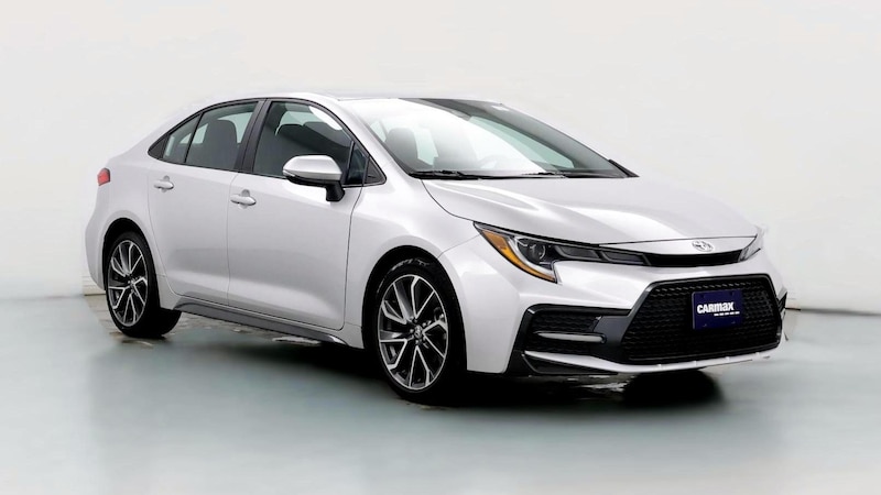 2020 Toyota Corolla SE Hero Image