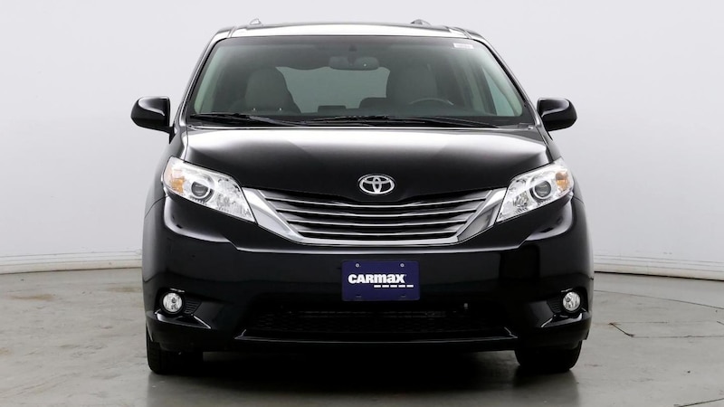 2017 Toyota Sienna XLE 5