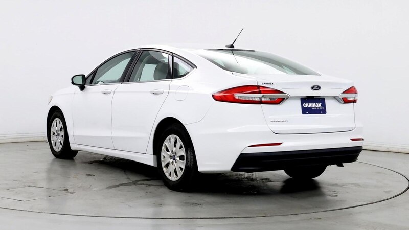 2019 Ford Fusion S 2