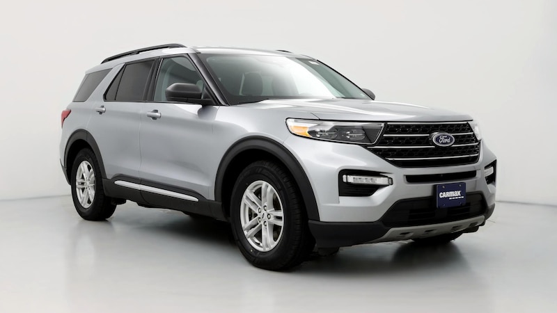 2023 Ford Explorer XLT Hero Image