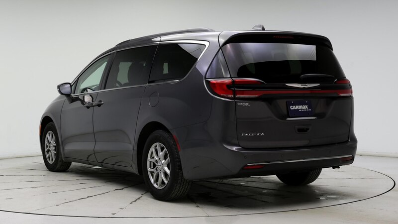 2021 Chrysler Pacifica Touring 2