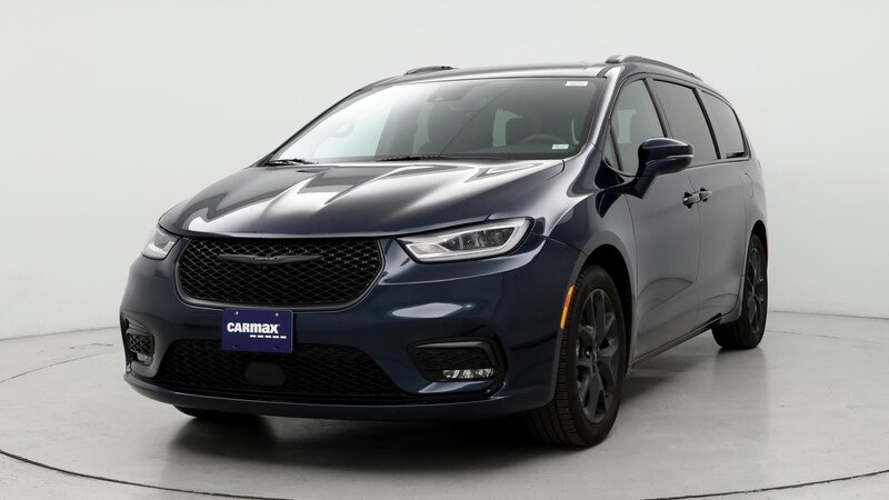 2022 Chrysler Pacifica Touring L 4