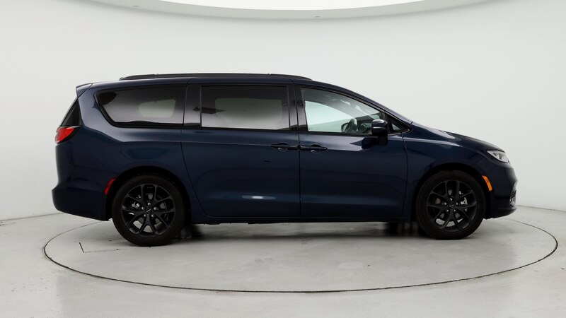 2022 Chrysler Pacifica Touring L 7