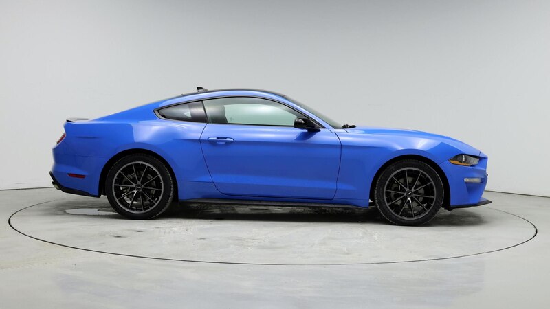 2022 Ford Mustang  7