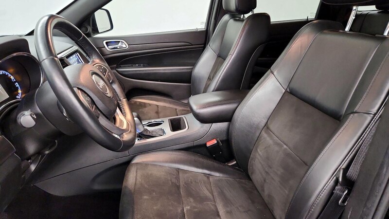 2018 Jeep Grand Cherokee Altitude 11