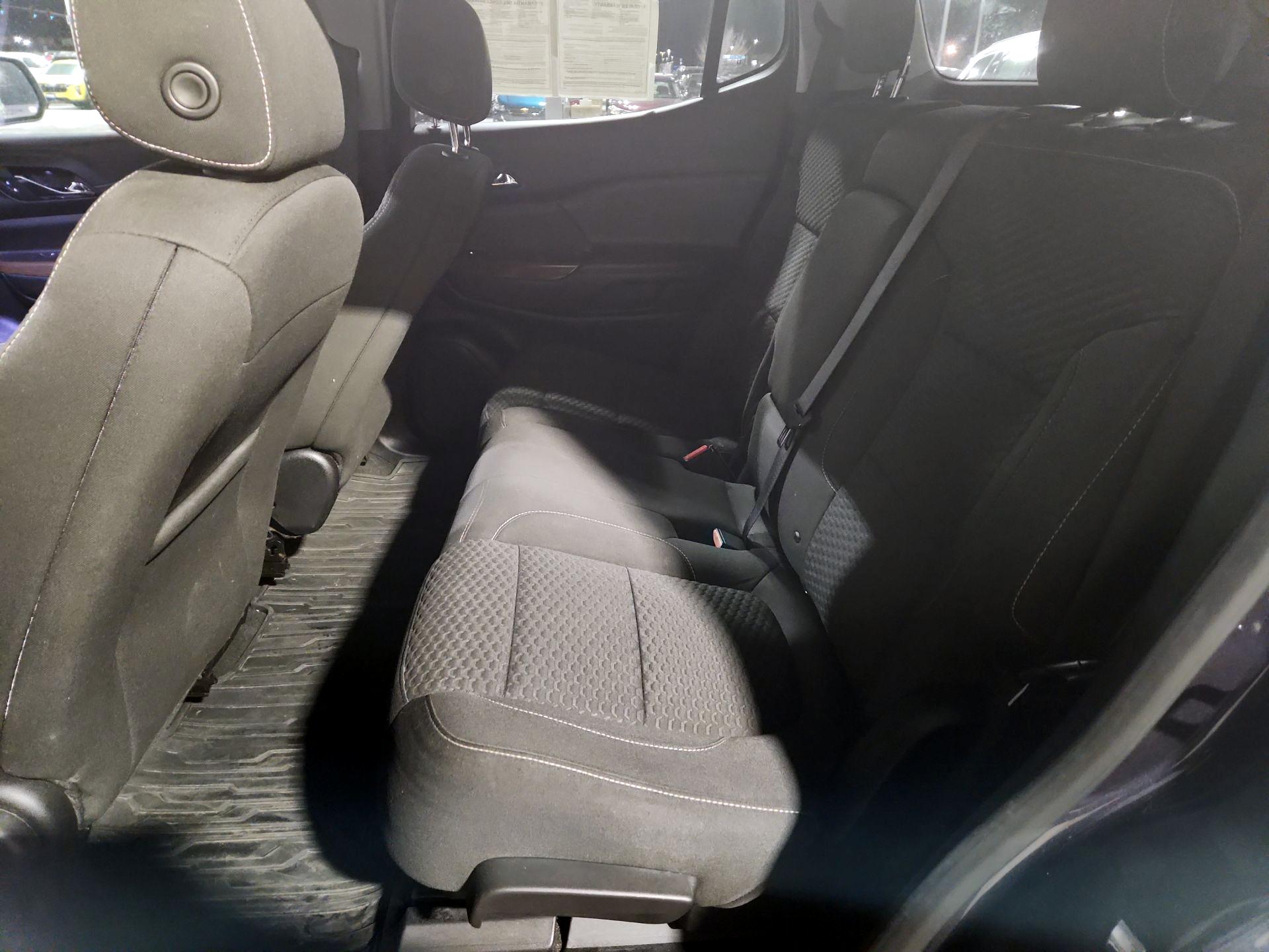 Thumbnail: 2019 GMC Acadia - 15