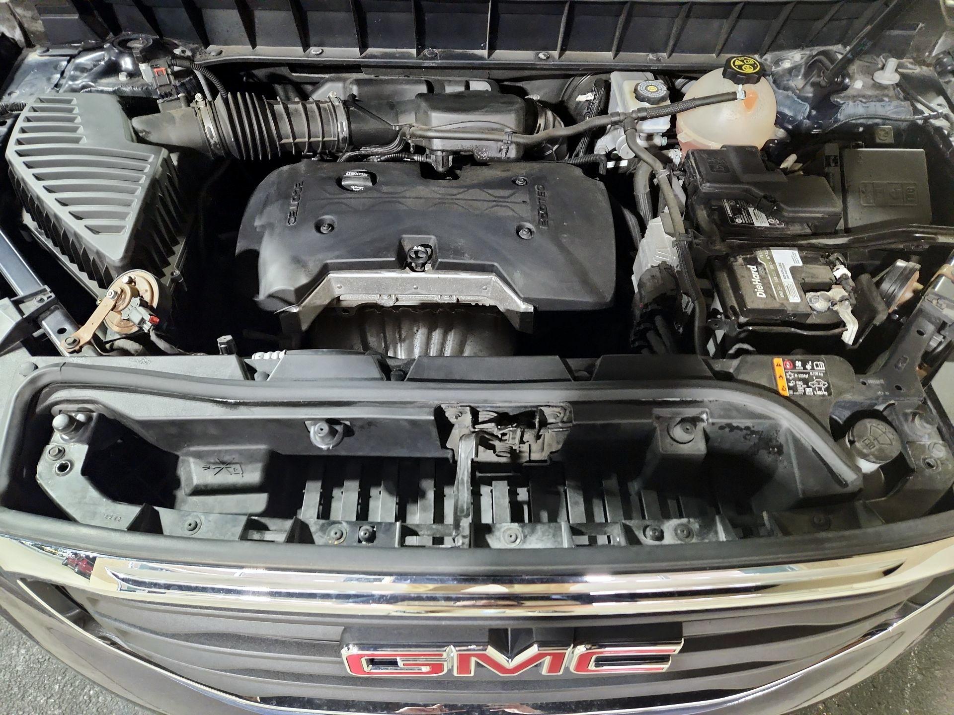 Thumbnail: 2019 GMC Acadia - 19