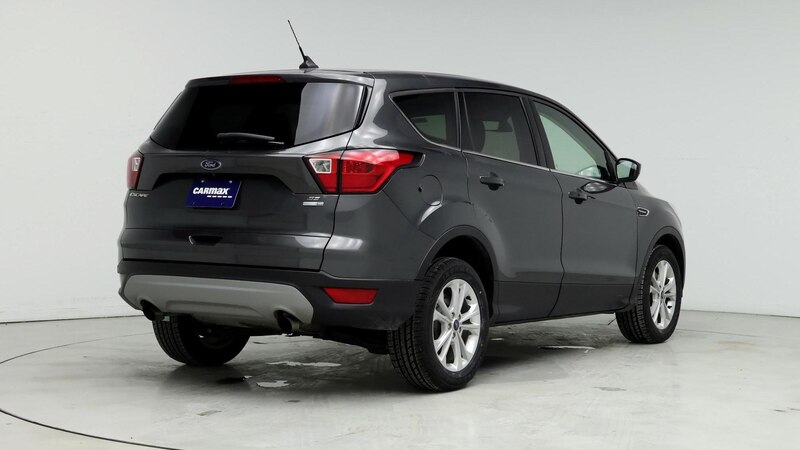 2019 Ford Escape SE 8