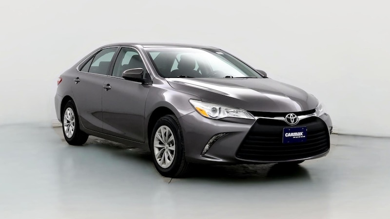 2015 Toyota Camry LE Hero Image