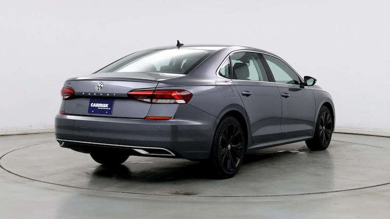 2020 Volkswagen Passat SEL 8