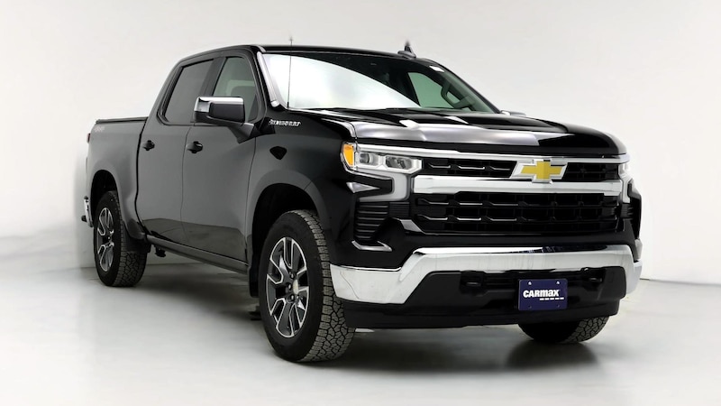 2022 Chevrolet Silverado 1500 LT Hero Image