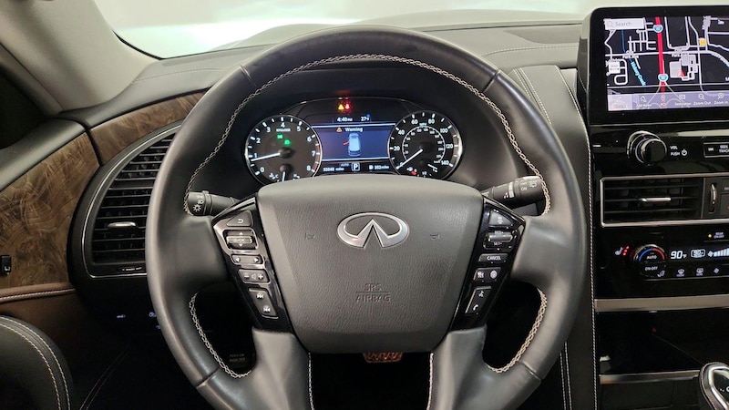 2023 INFINITI QX80 Luxe 10