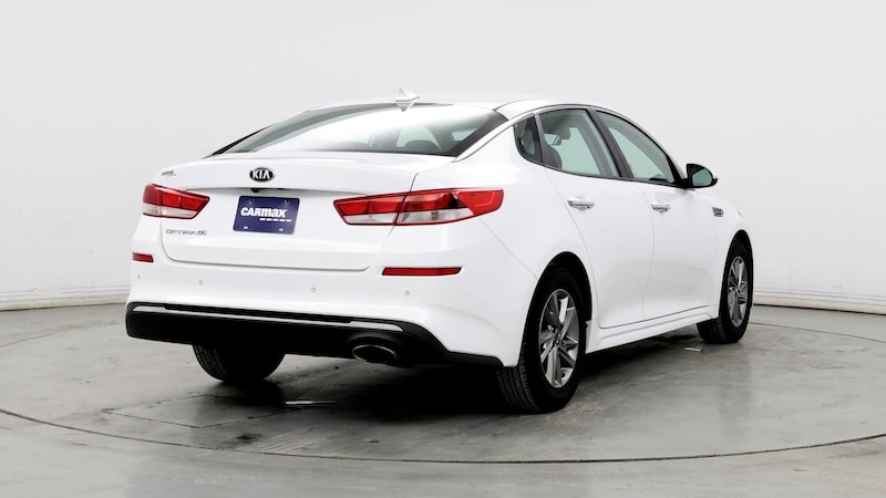 2019 Kia Optima LX 8