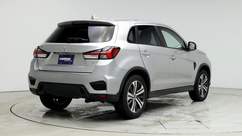 2020 Mitsubishi Outlander Sport SE 8