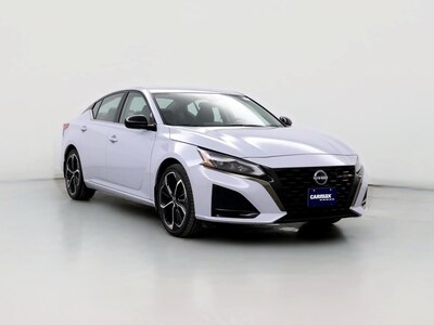 2023 Nissan Altima SR -
                Chicago, IL