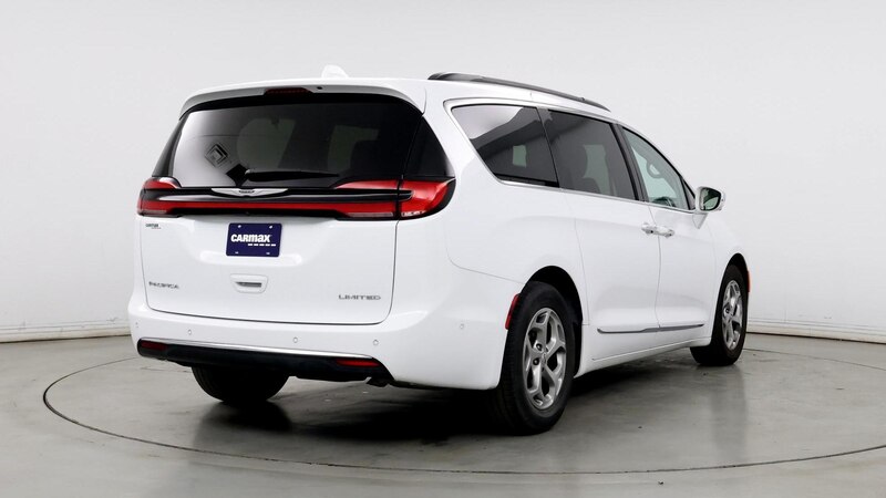 2022 Chrysler Pacifica Limited 8