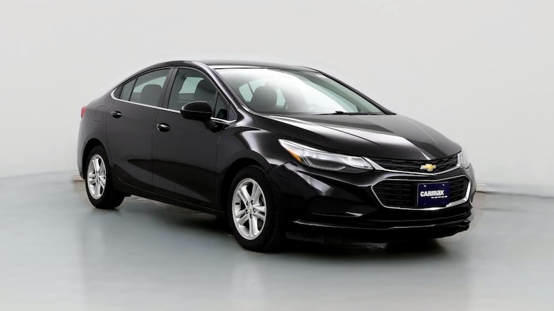 2017 Chevrolet Cruze LT Hero Image