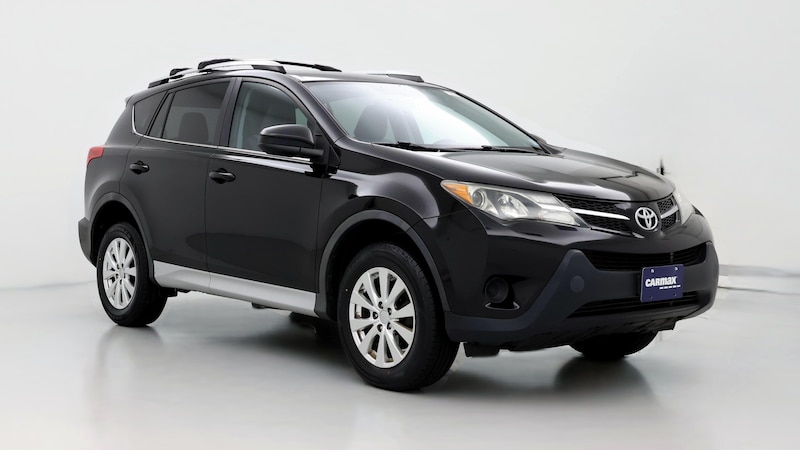 2014 Toyota RAV4 LE Hero Image