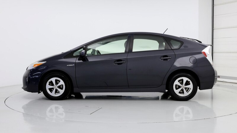 2015 Toyota Prius Two 3